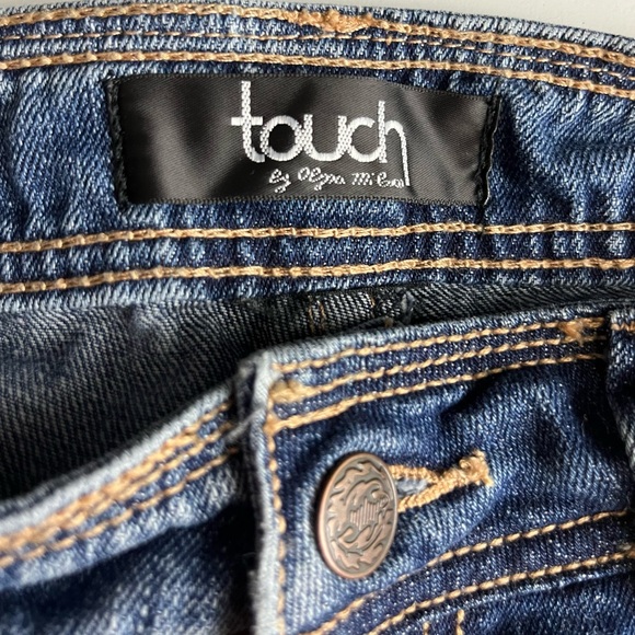 Touch Iowa Hawkeyes jeans - Picture 5 of 7